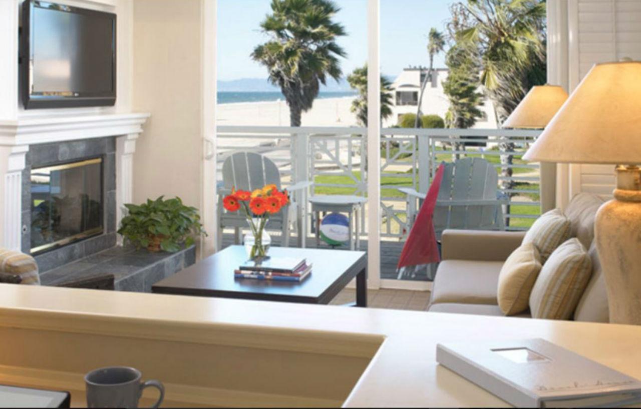 Beach House Hotel At Hermosa Beach Exterior photo