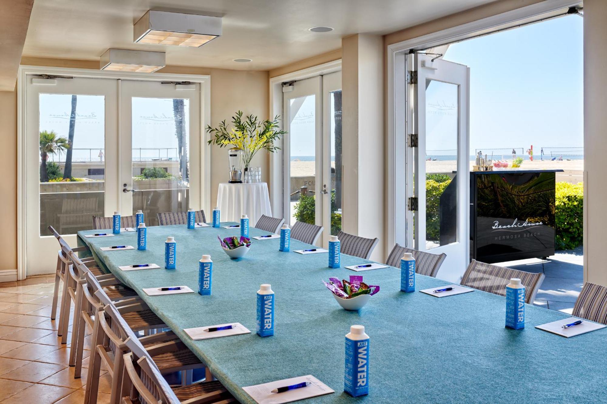 Beach House Hotel At Hermosa Beach Exterior photo